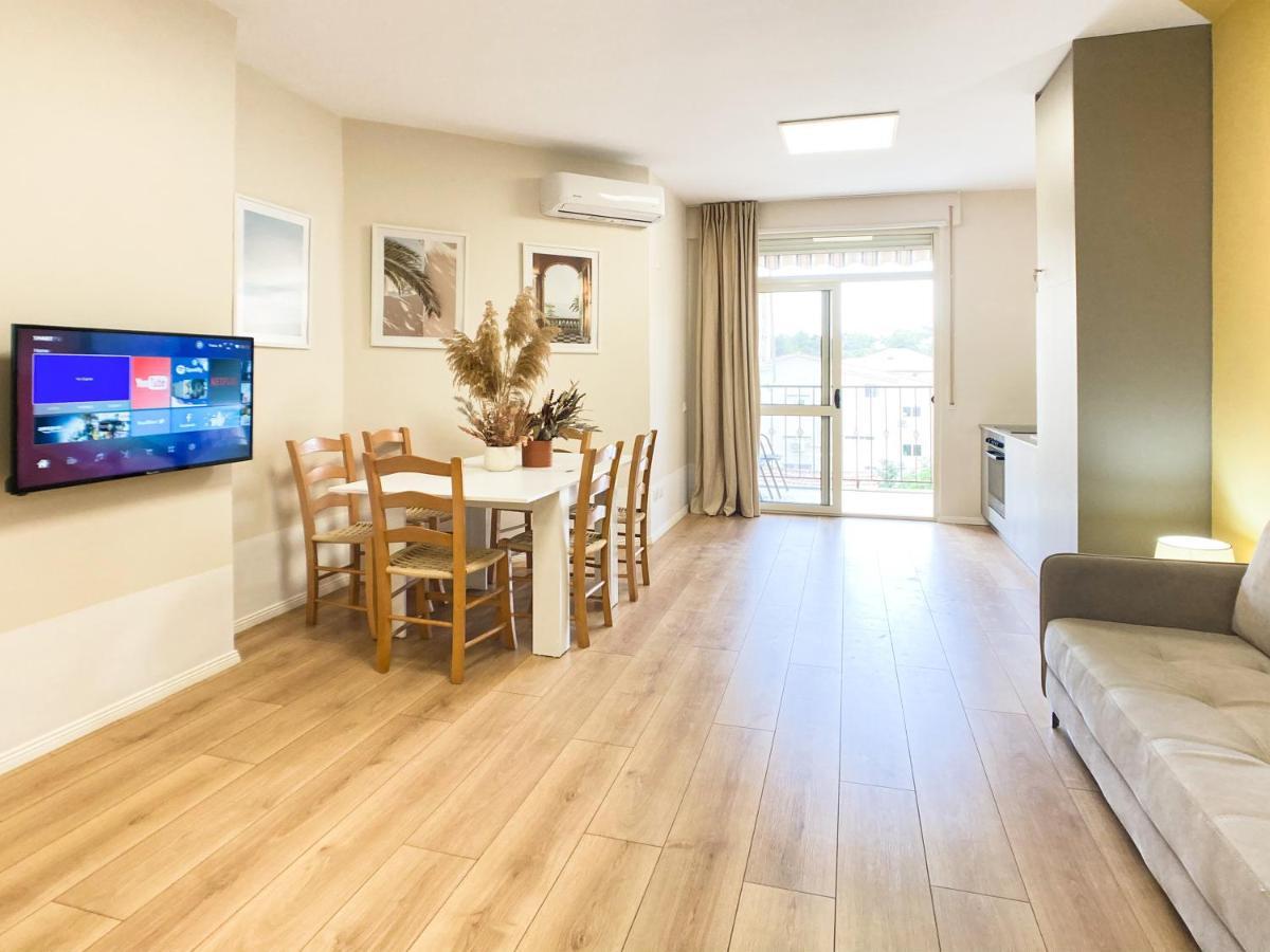 13 Eur For Monthly Stay - Home By The Sea - Hbs 格勒姆 外观 照片