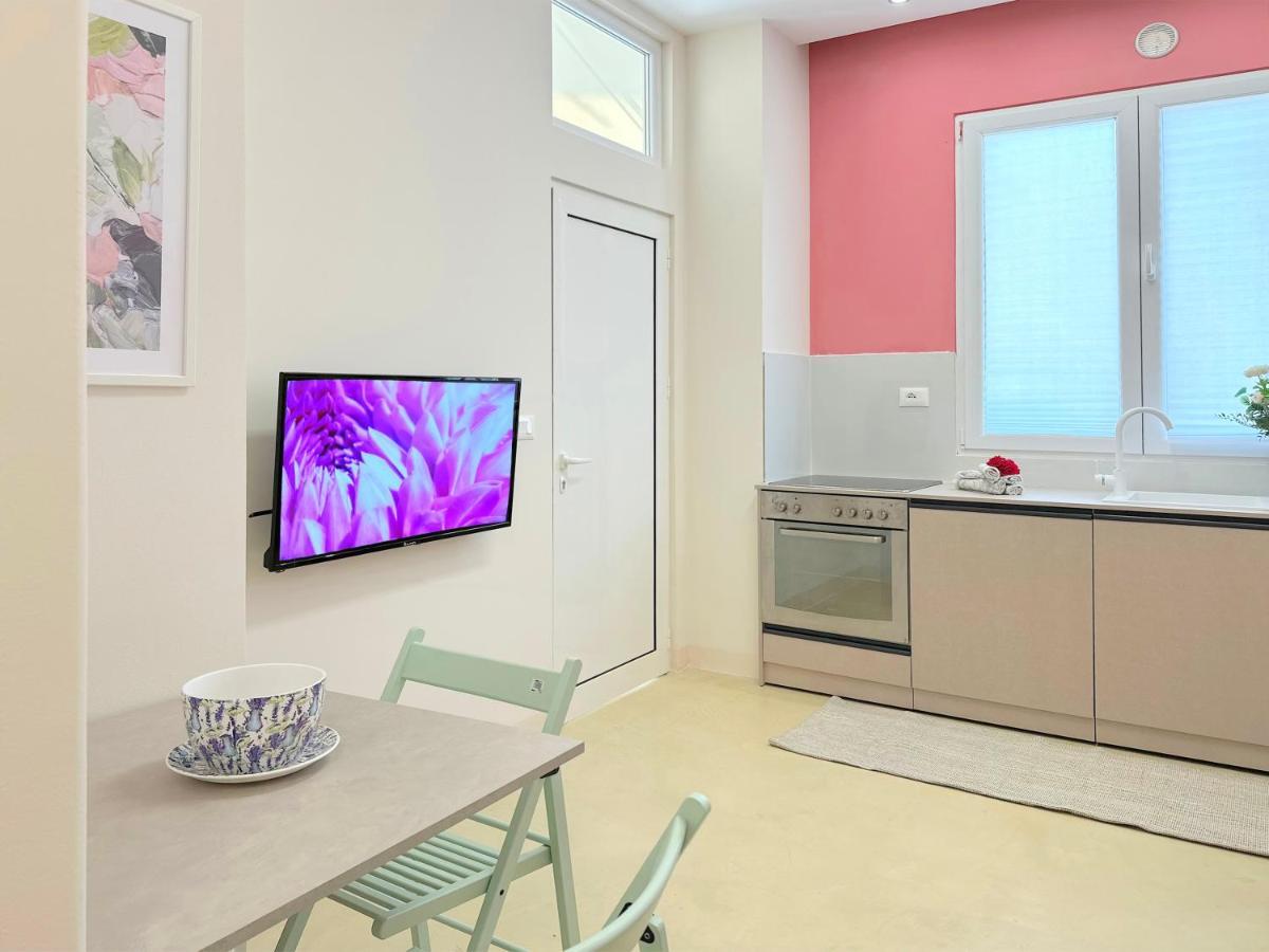 13 Eur For Monthly Stay - Home By The Sea - Hbs 格勒姆 外观 照片